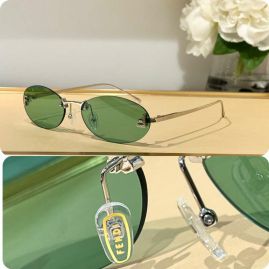 Picture of Fendi Sunglasses _SKUfw51977145fw